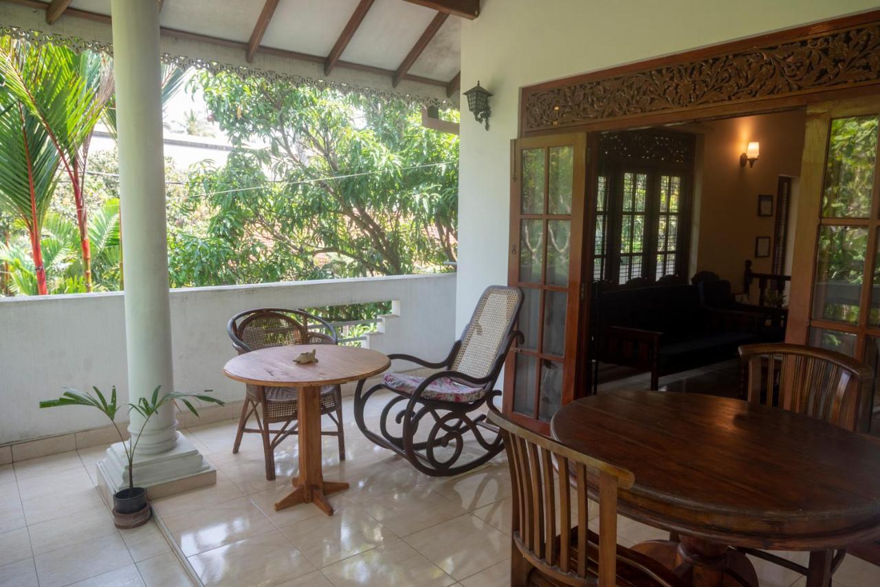 Ferienwohnung The Tourist Balcony Negombo Exterior foto